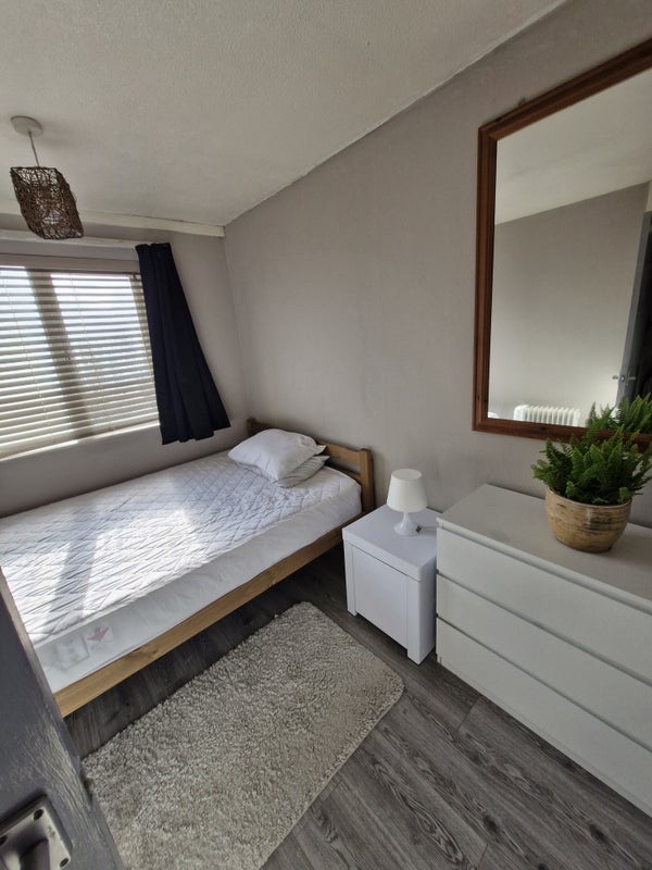 Room Tower Croft in Chelmsley Wood