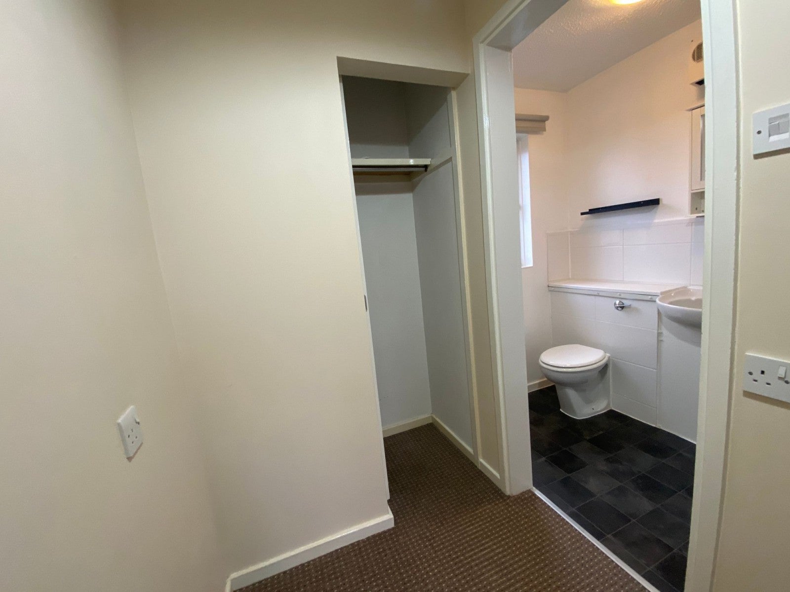Flat Garron Close in Stoke Mandeville