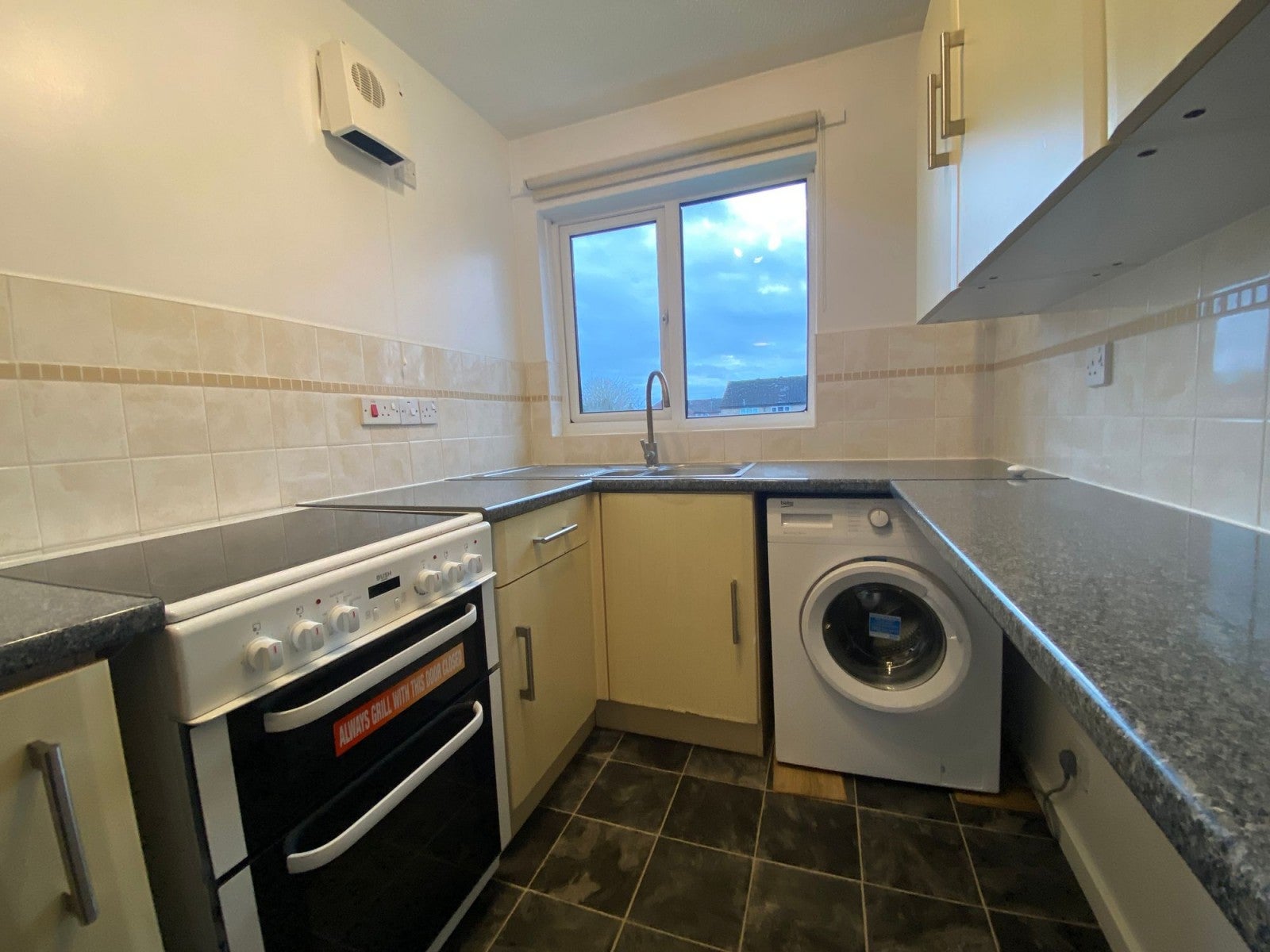 Flat Garron Close in Stoke Mandeville