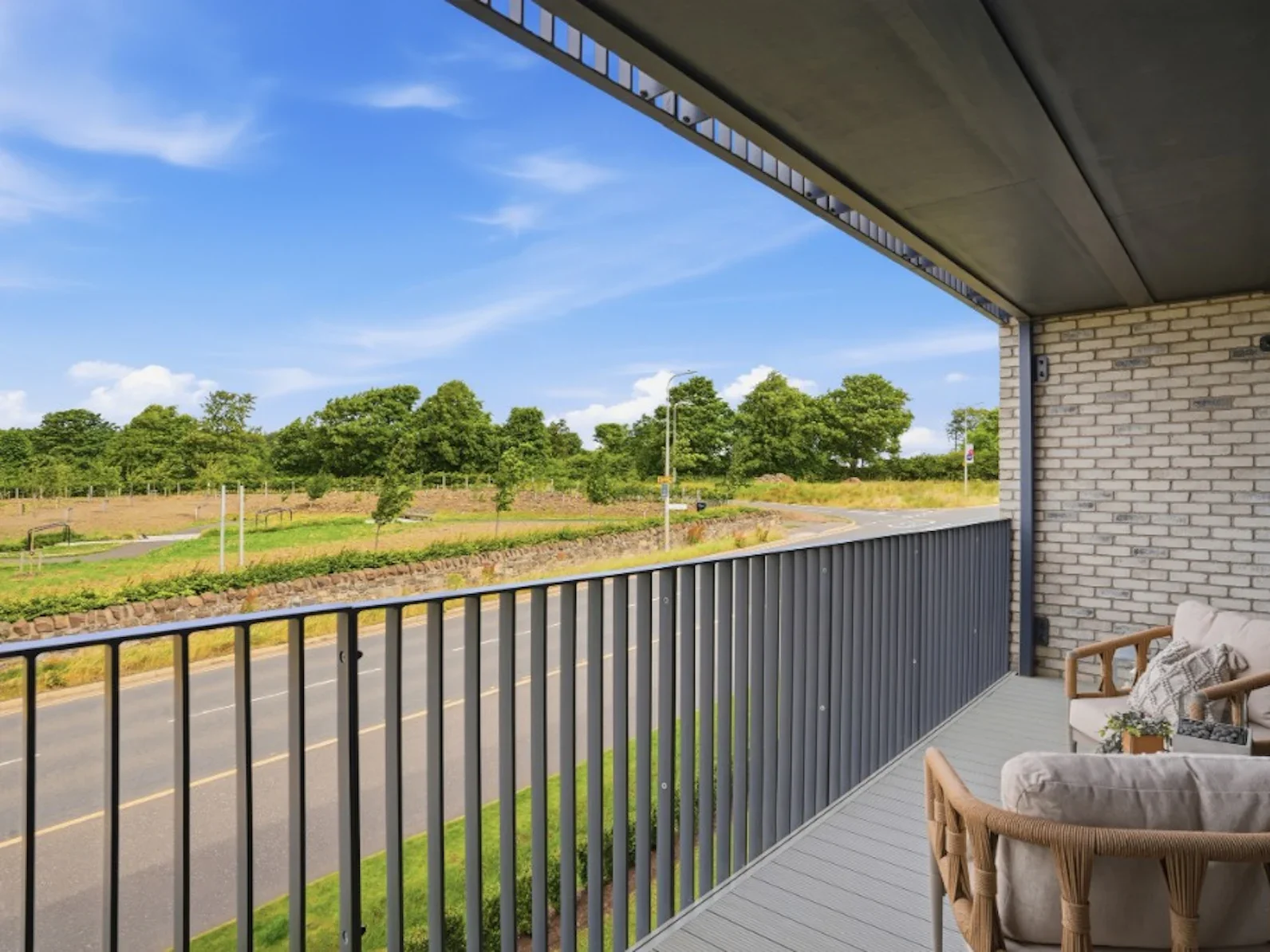 Flat Craigs Road in City of Edinburgh