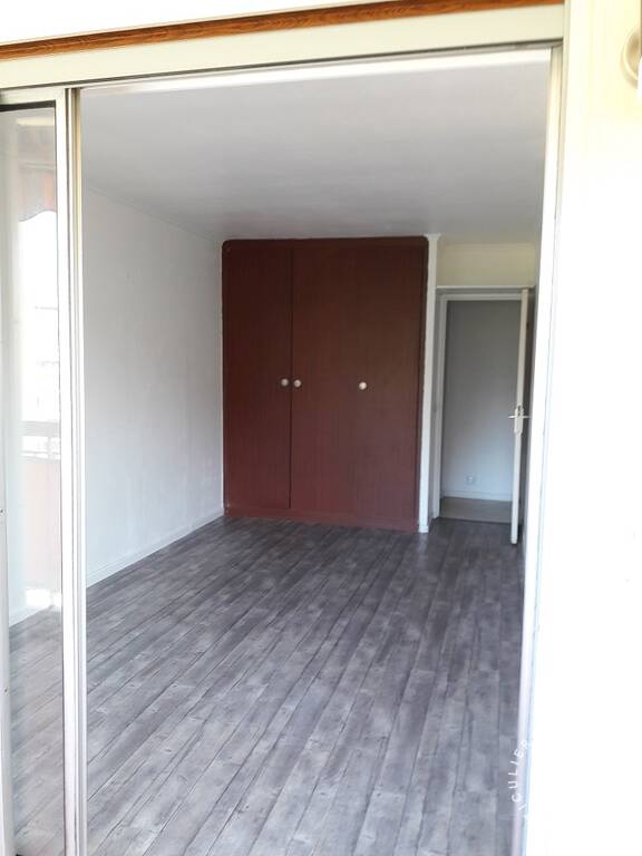 Appartement Avenue Maréchal de Lattre de Tassigny à Mandelieu-la-Napoule
