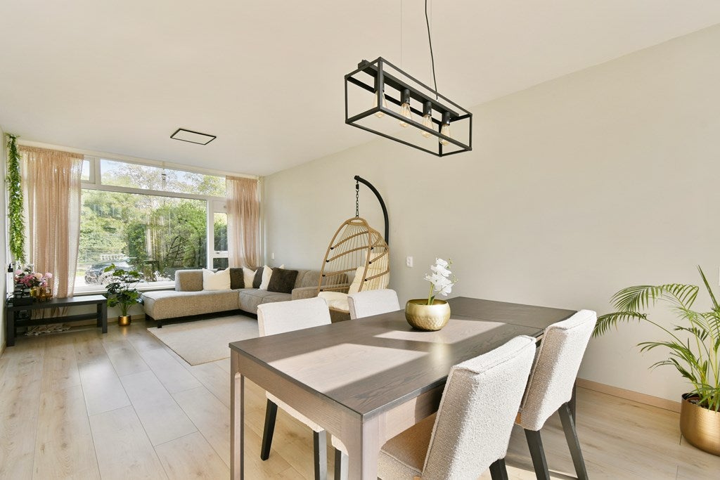 Tussenwoning te koop: Boutenslaan 16, Uithoorn