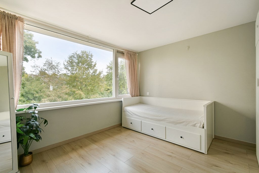 Tussenwoning te koop: Boutenslaan 16, Uithoorn