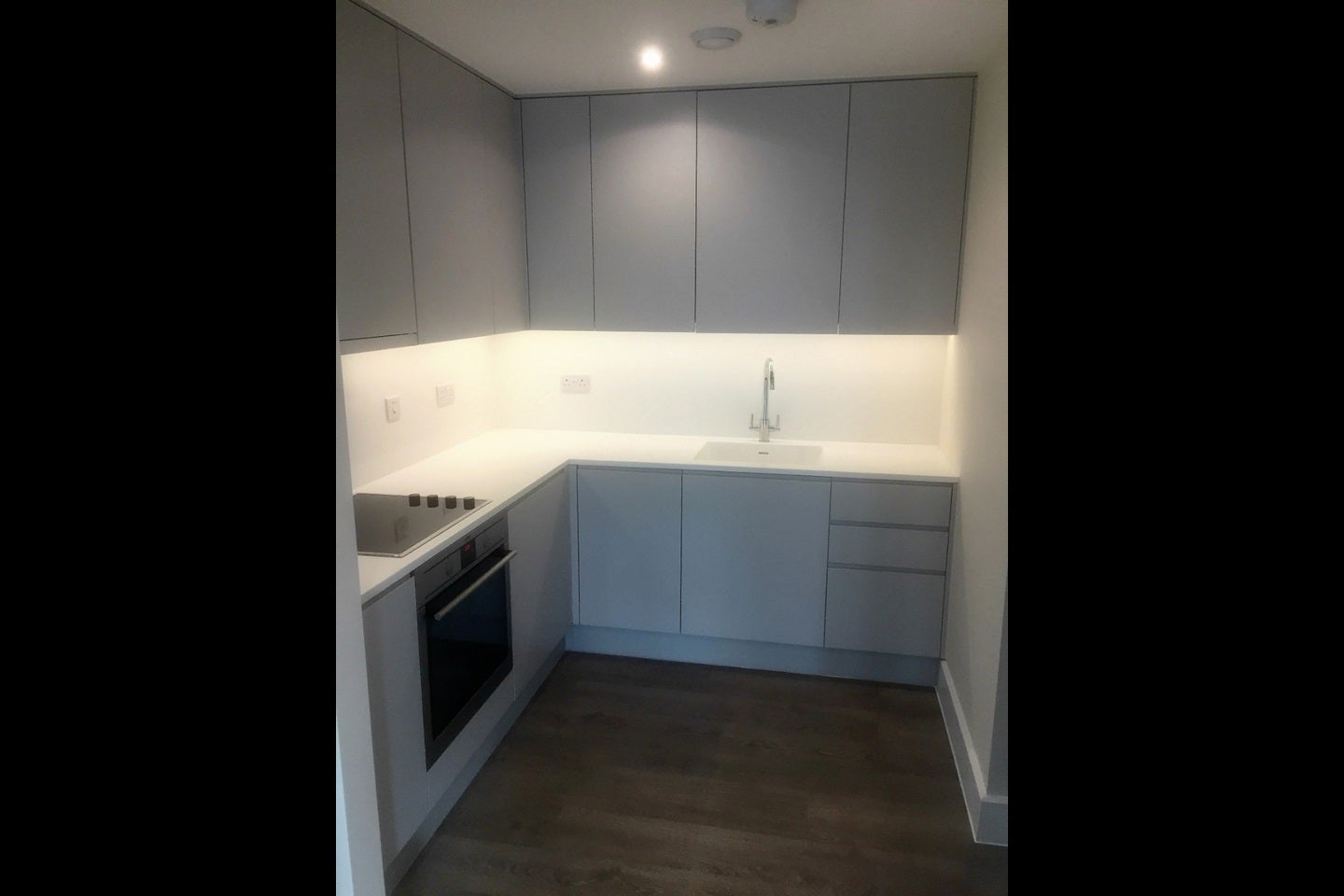 Flat Ruckholt Road in Greater London