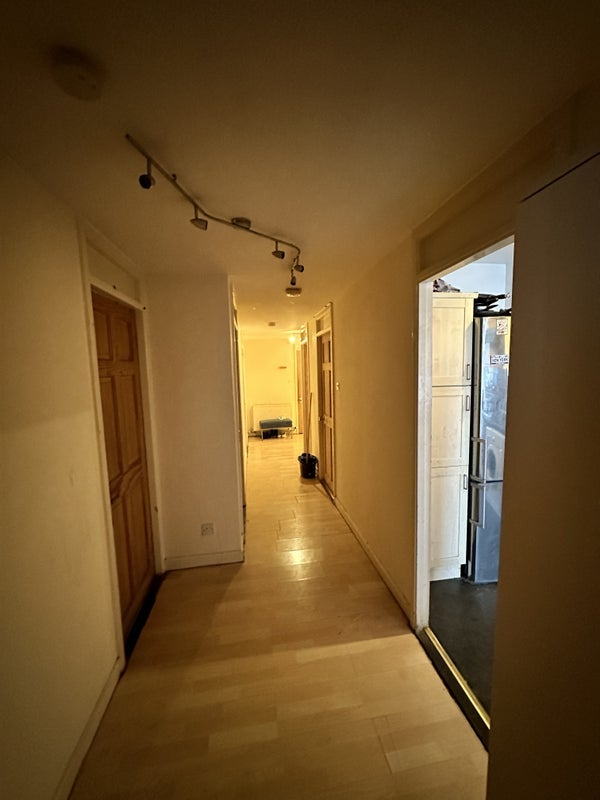 Room Shepherds Bush Green in Greater London