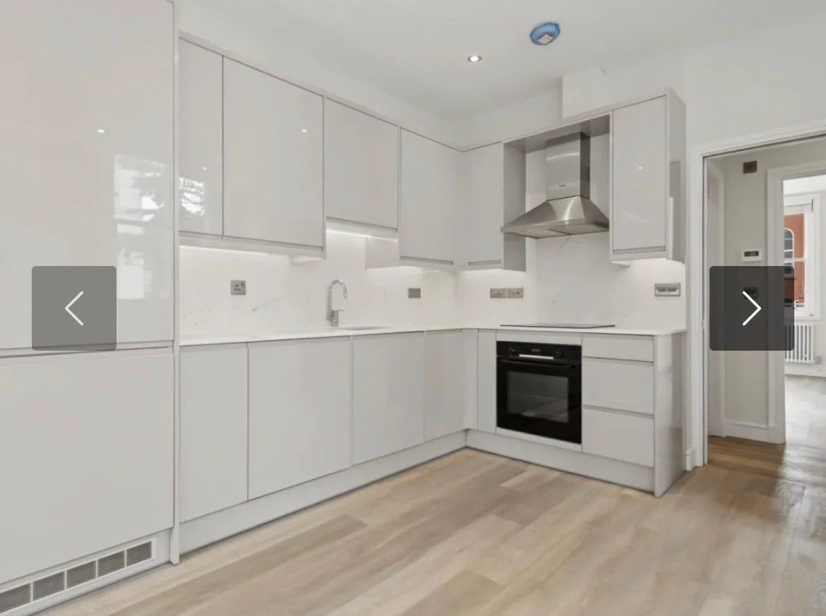 Flat Ashwin Street in Greater London