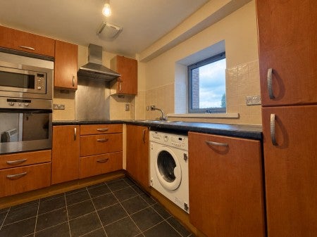 Flat Kentmere Drive in Doncaster