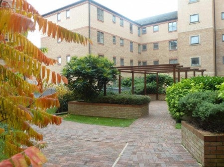 Flat Kentmere Drive in Doncaster