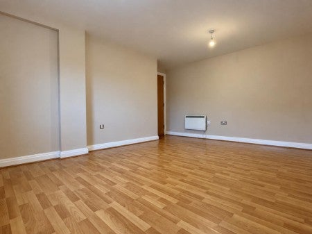 Flat Kentmere Drive in Doncaster