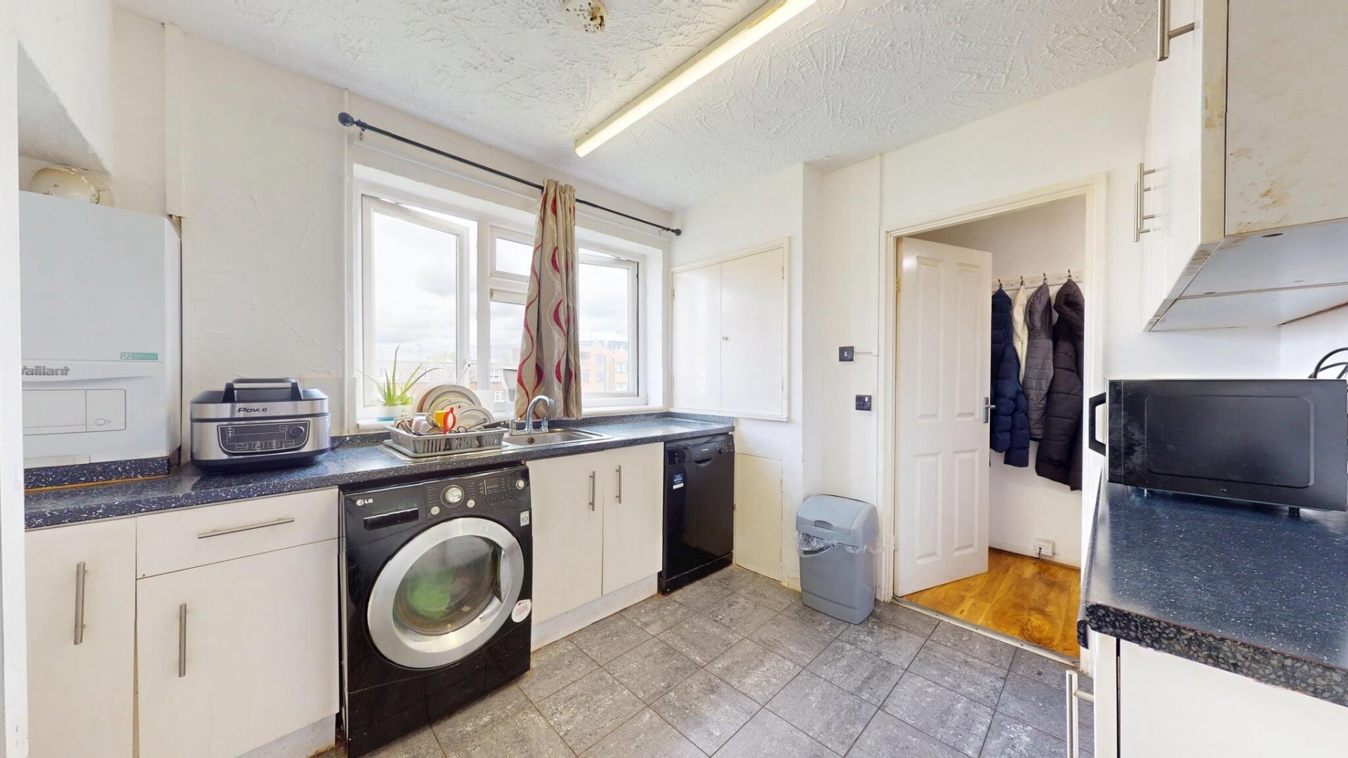 Flat Swift Close in Greater London
