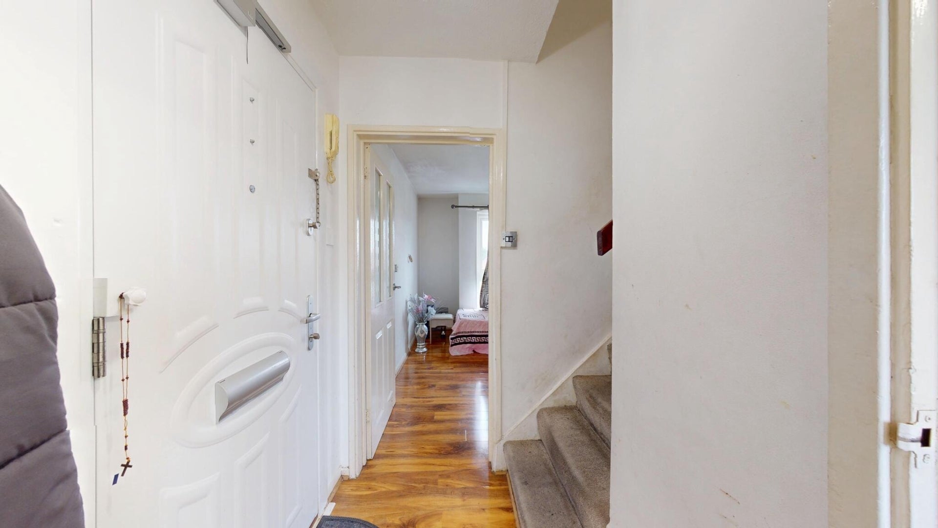 Flat Swift Close in Greater London