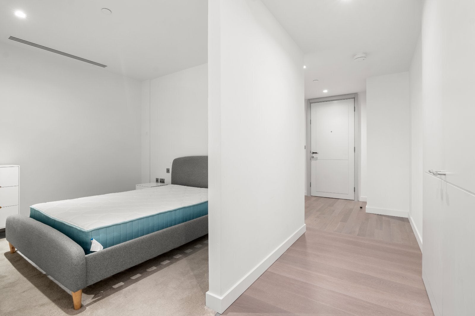Flat Newcastle Place in City of Westminster