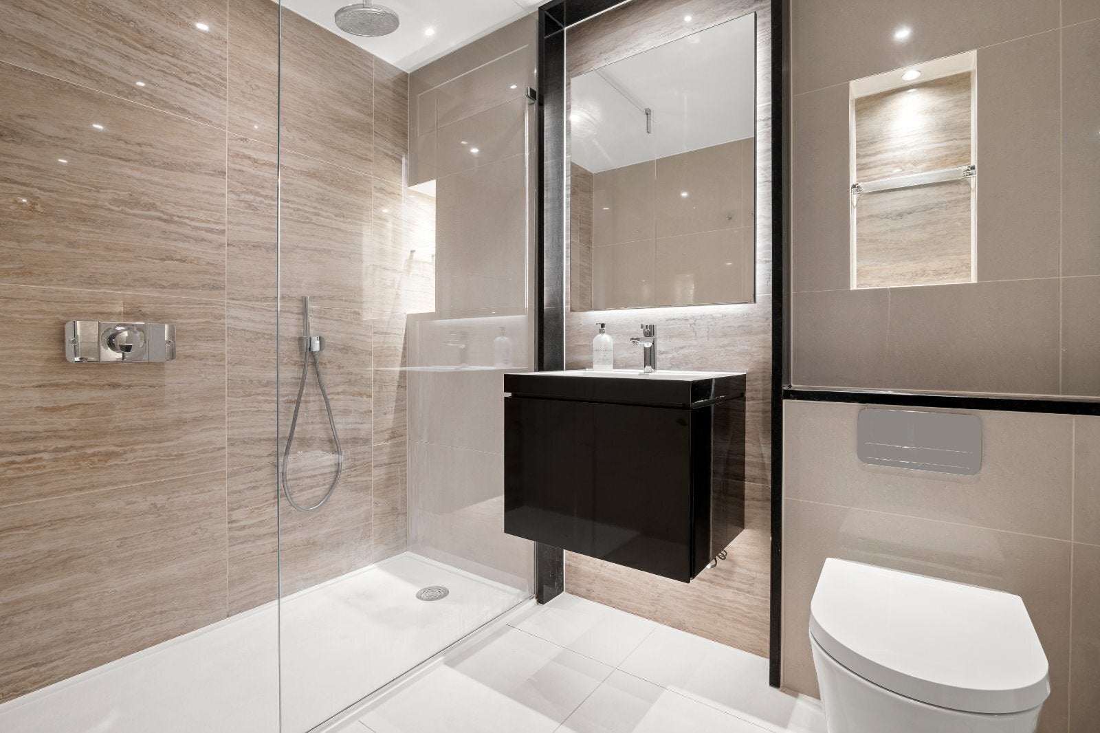 Flat Newcastle Place in City of Westminster