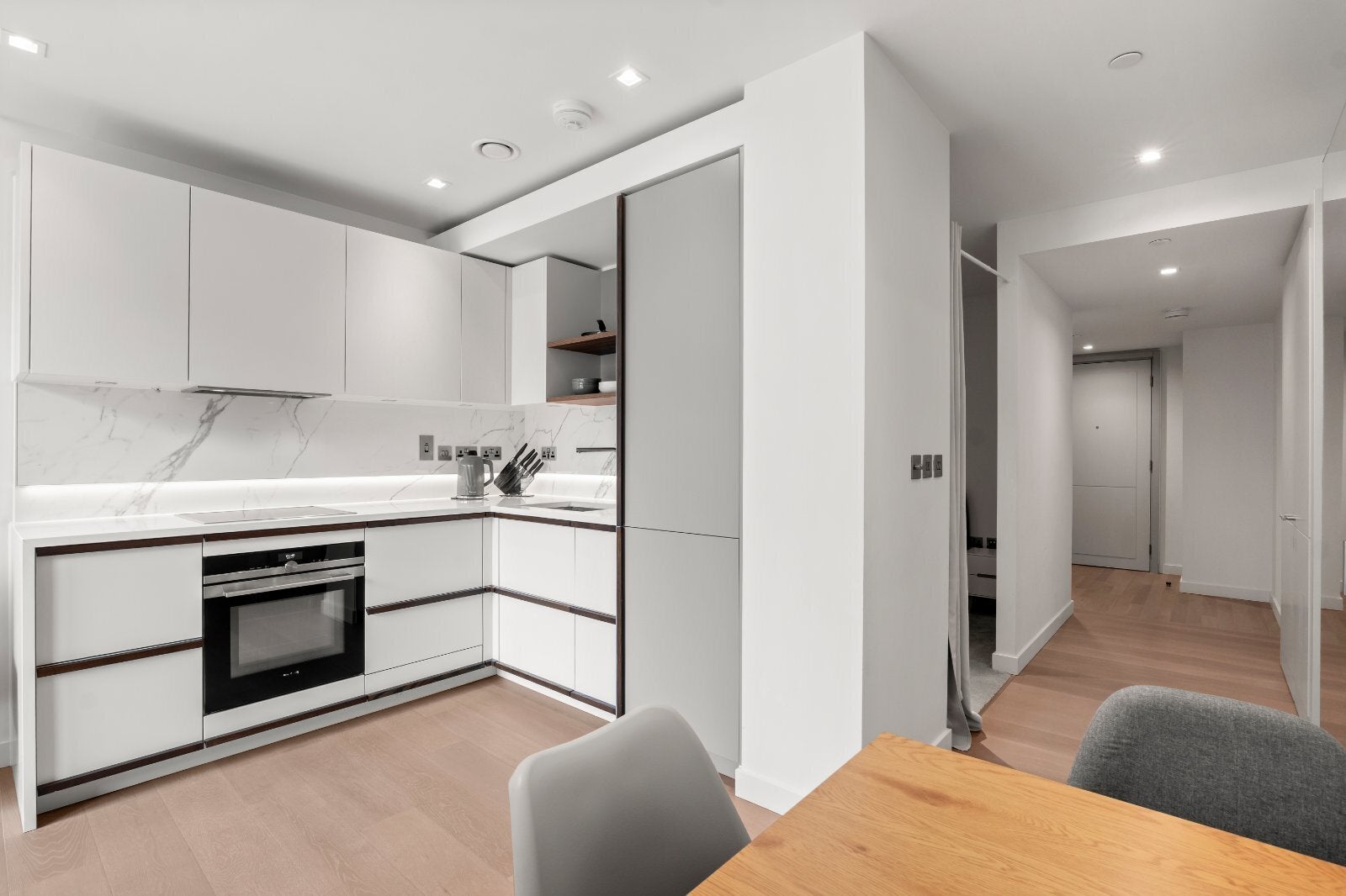Flat Newcastle Place in City of Westminster