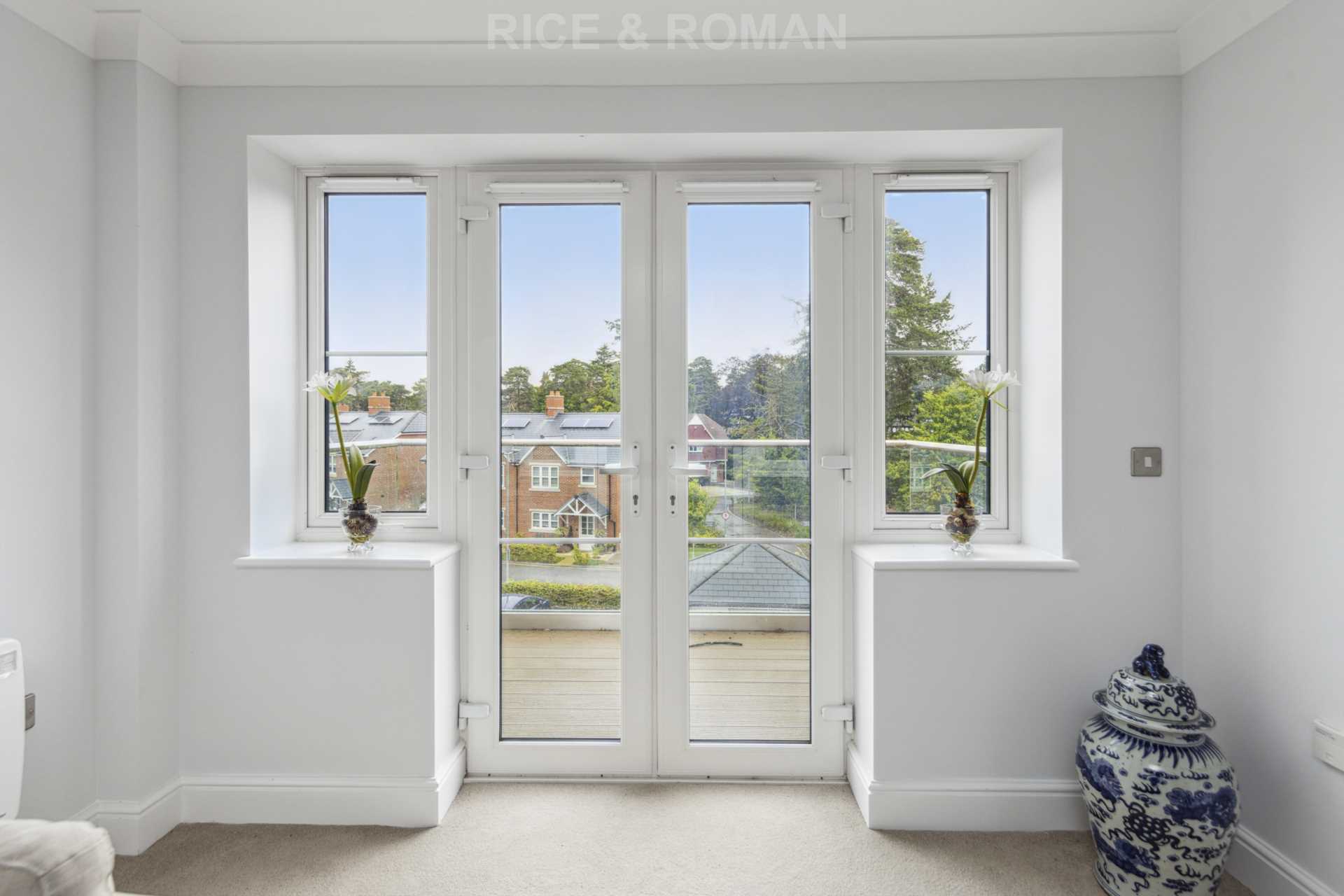 Flat Rise Road in Sunningdale
