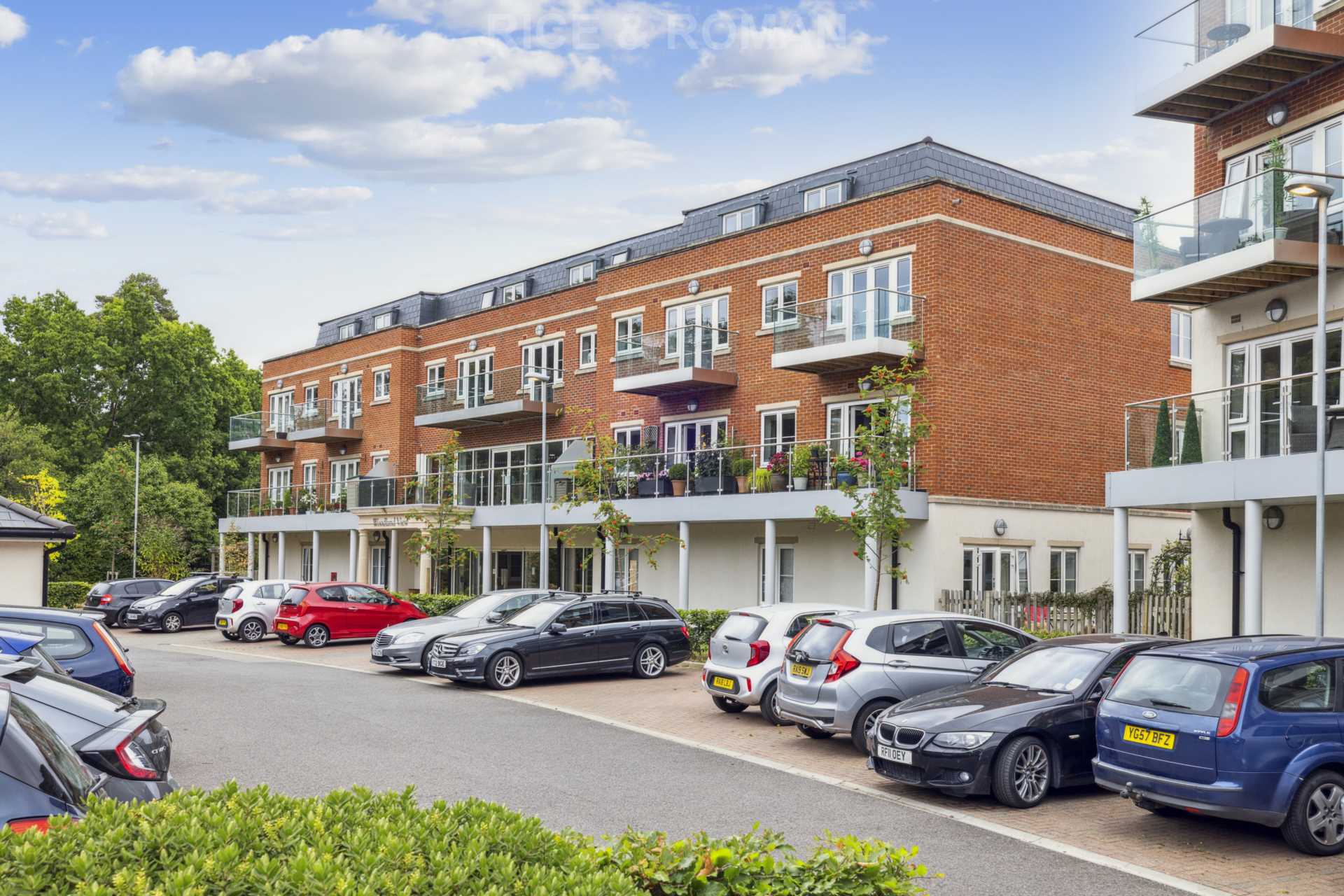 Flat Rise Road in Sunningdale