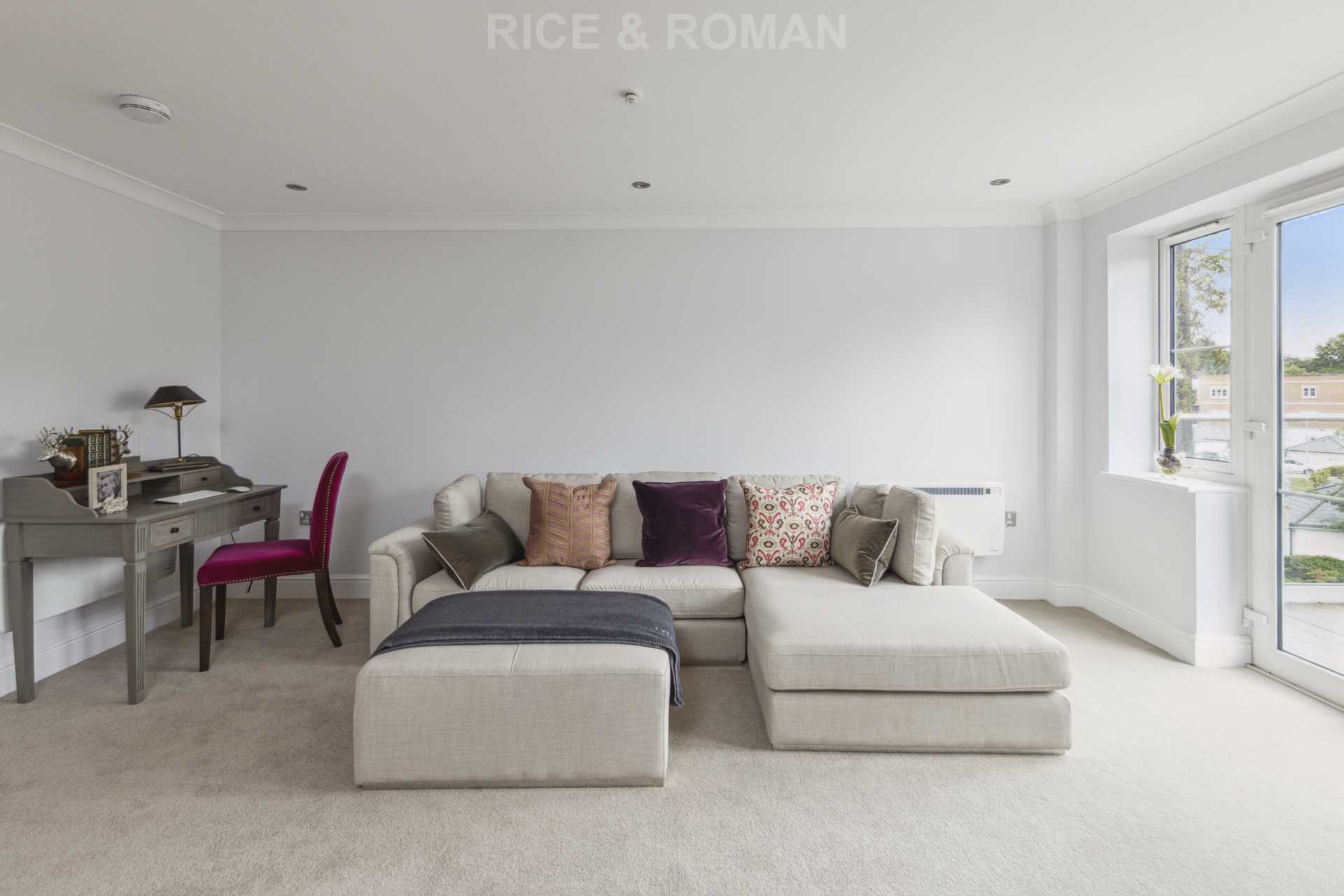 Flat Rise Road in Sunningdale