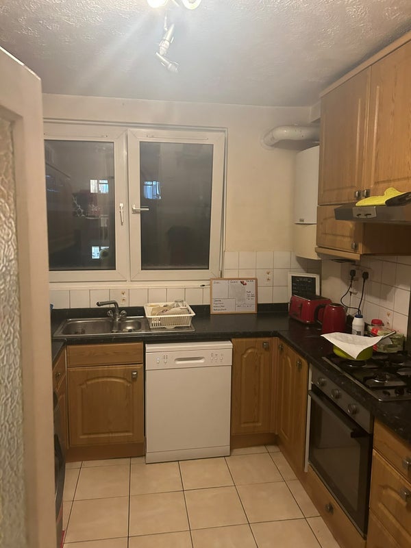Room Canrobert Street in Greater London