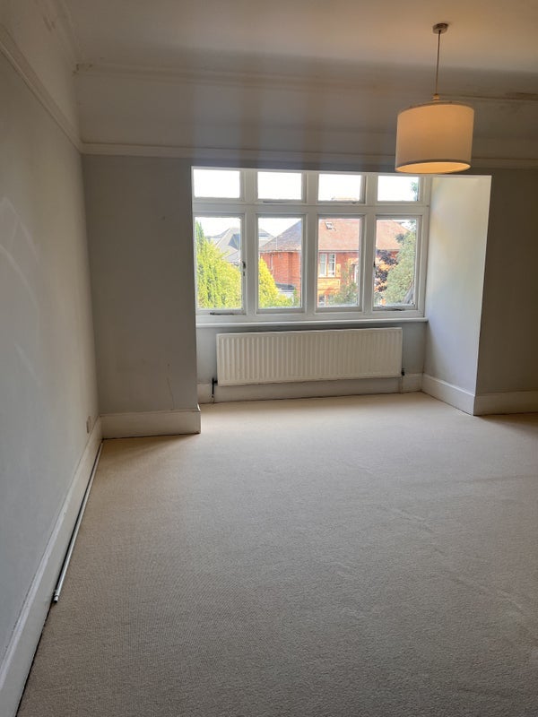 Room Milton Road in Bournemouth