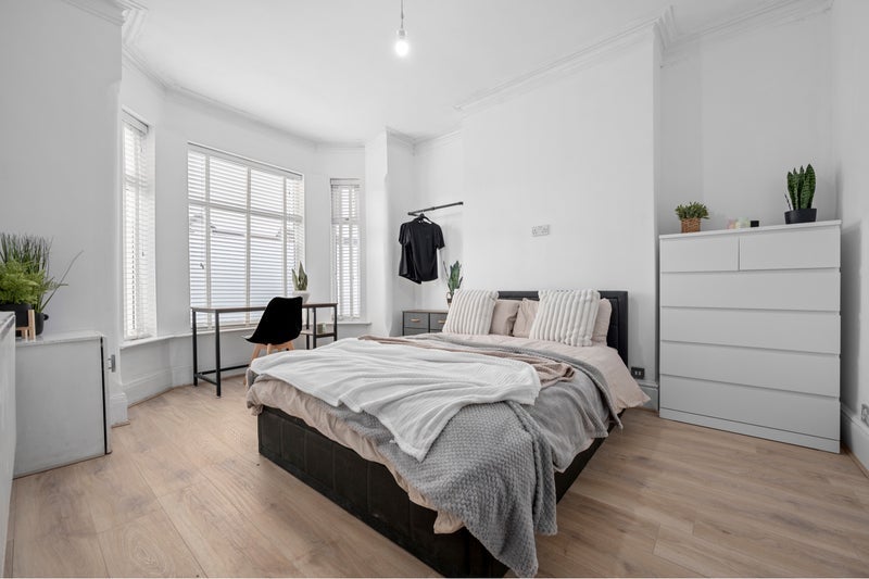 Room Townsend Road in Salford