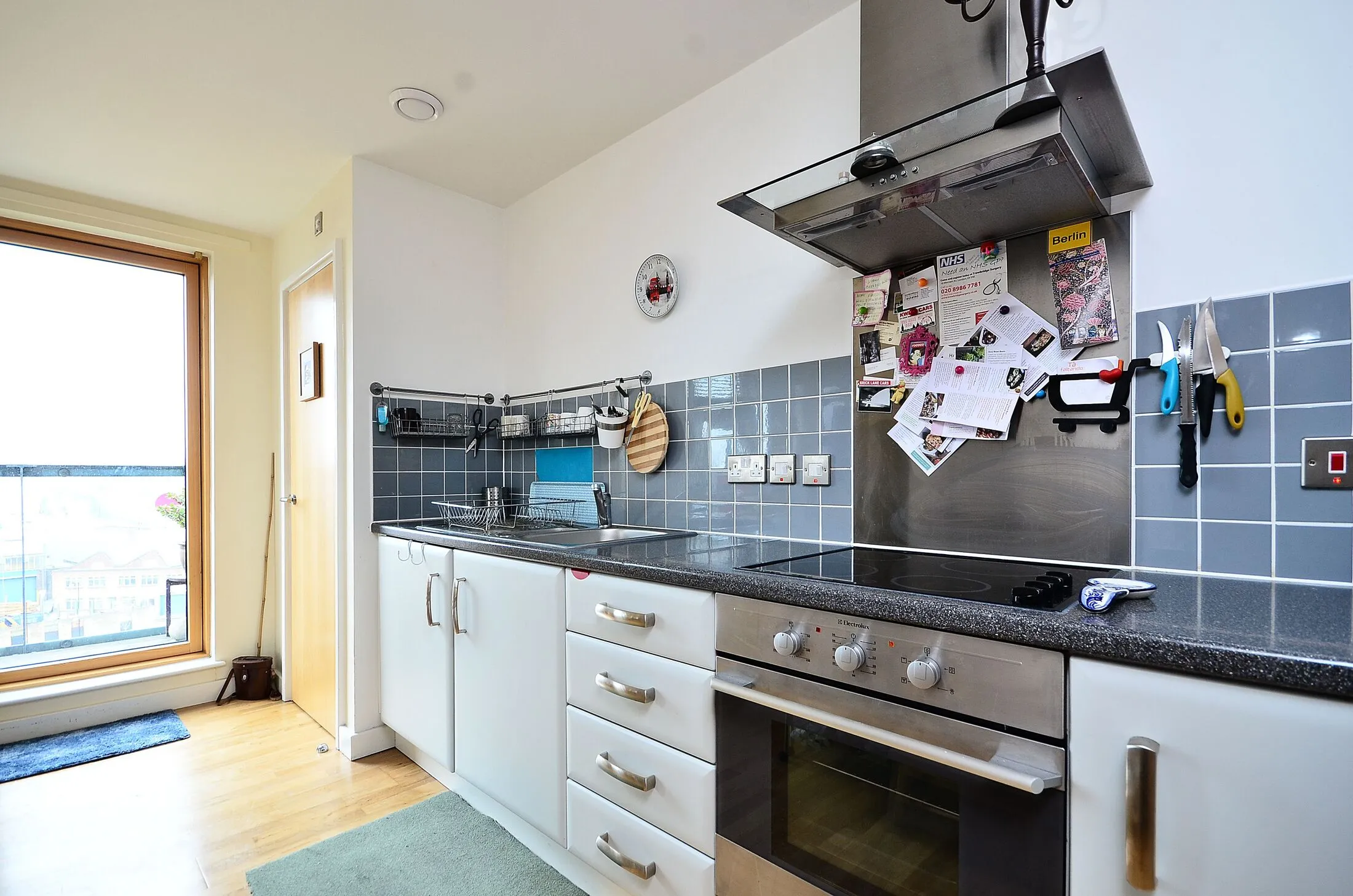 Flat Biggs Square in Greater London