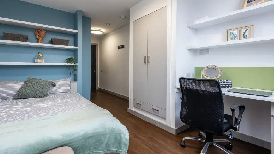 Room South Parade in Nottingham