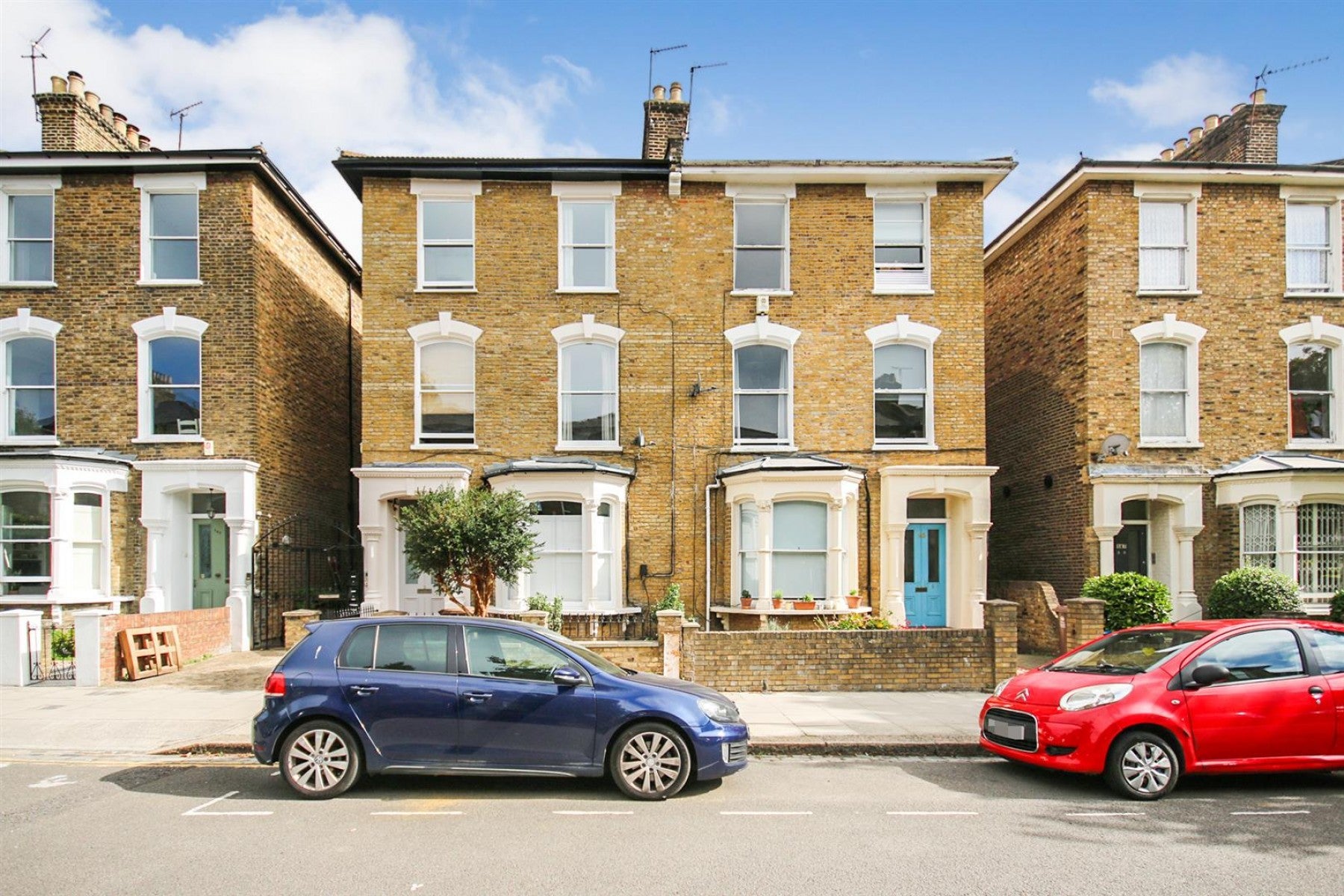 Flat Wilberforce Road in Greater London