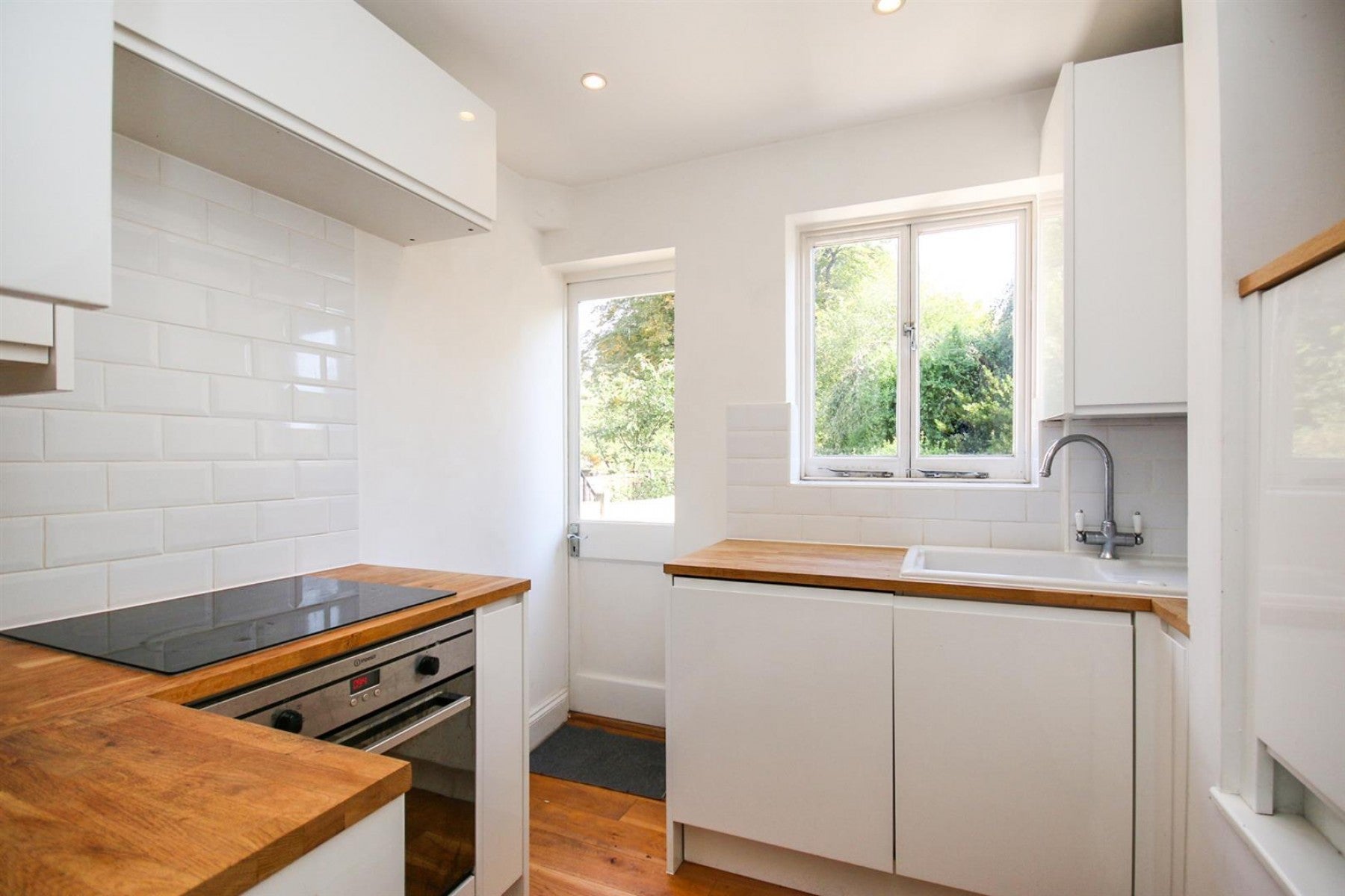 Flat Wilberforce Road in Greater London