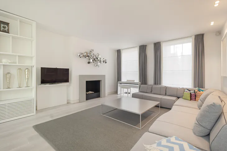 Flat St Petersburgh Place in City of Westminster
