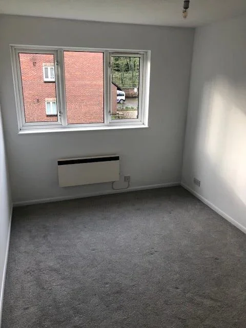 Flat Westwood Court in Eastleigh