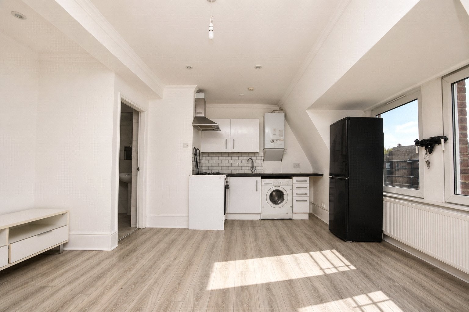 Flat Portland Road in Greater London