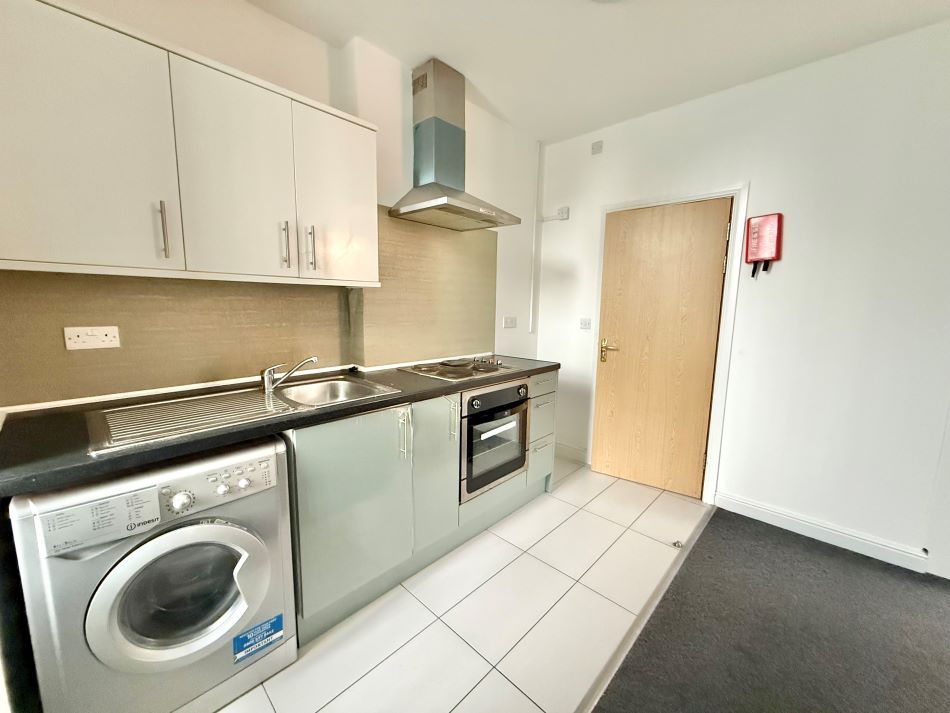 Flat Ashbourne Street in Leicester