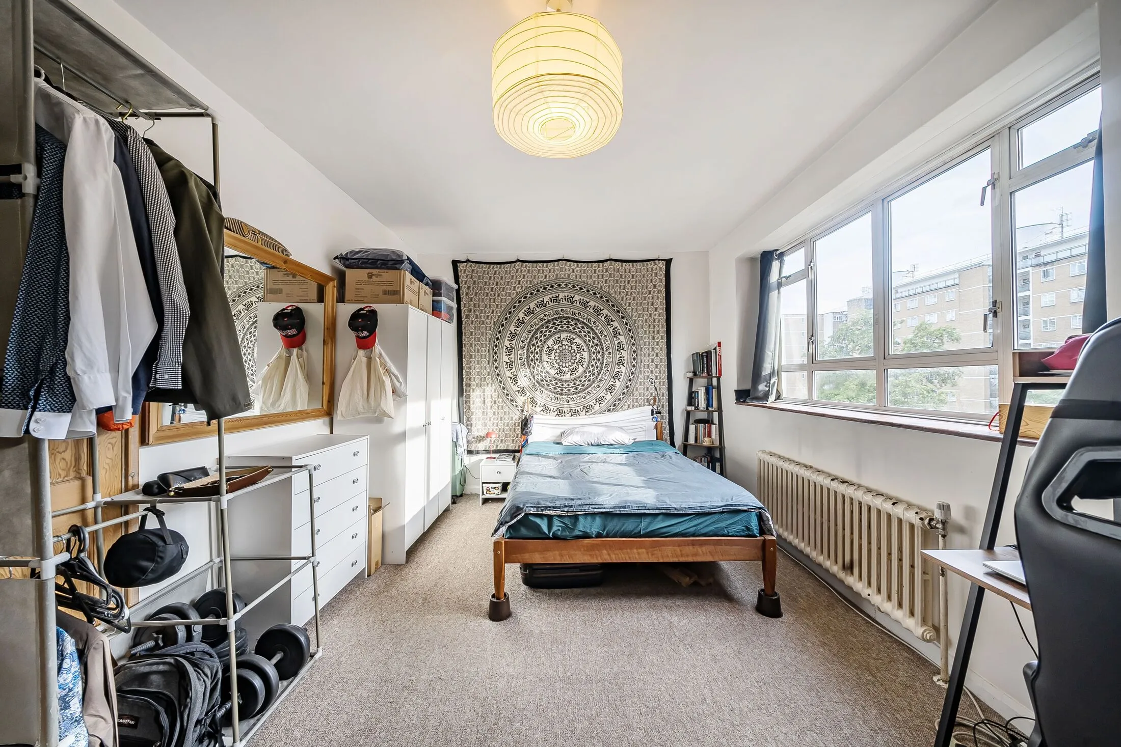 Flat Churchill Gardens Road in City of Westminster