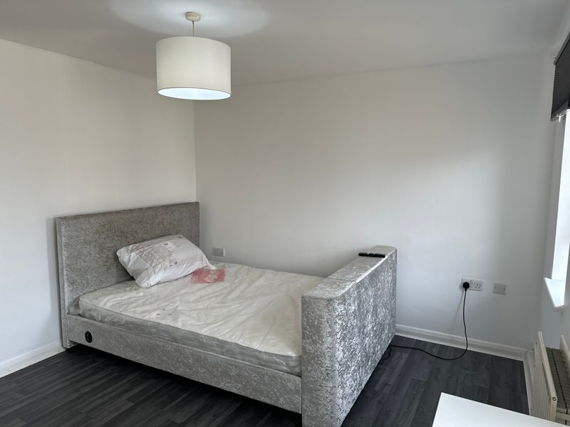 Room Elm Grove in Greater London