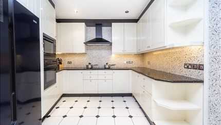 Flat St John's Wood Road in City of Westminster