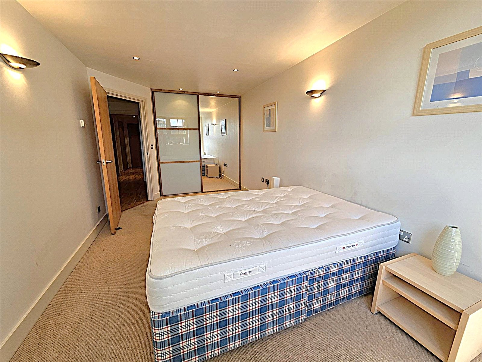 Flat Forbury Road in Reading
