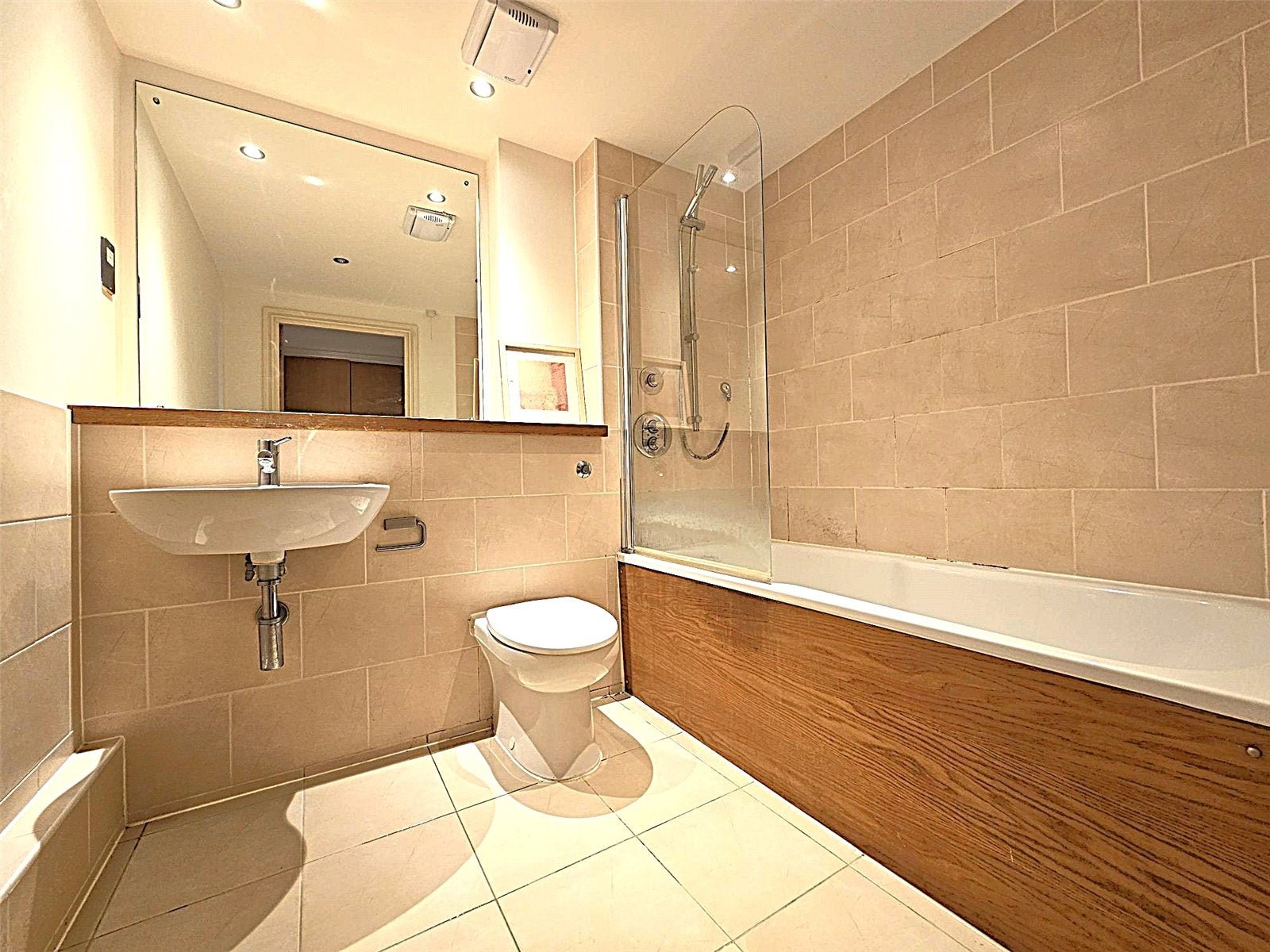 Flat Forbury Road in Reading