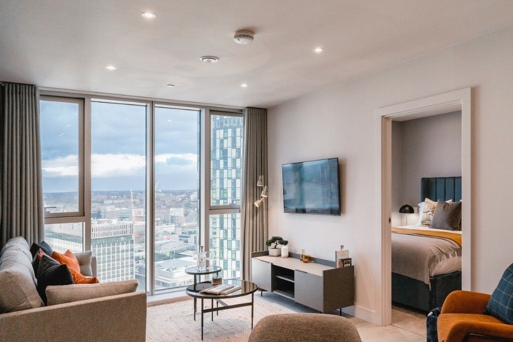 Flat William Jessop Way in Liverpool