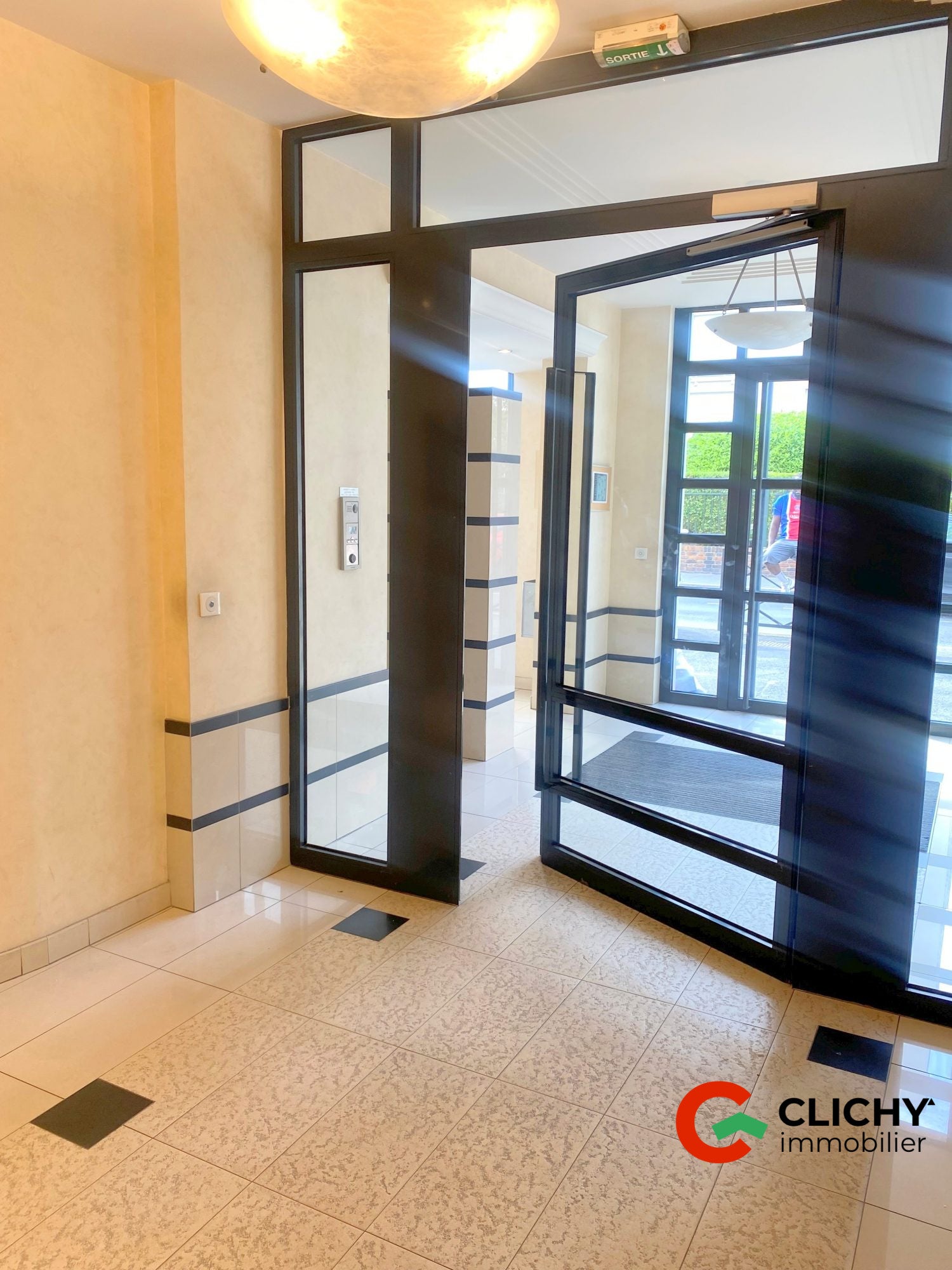 Flat Rue de l'Avenir in Clichy