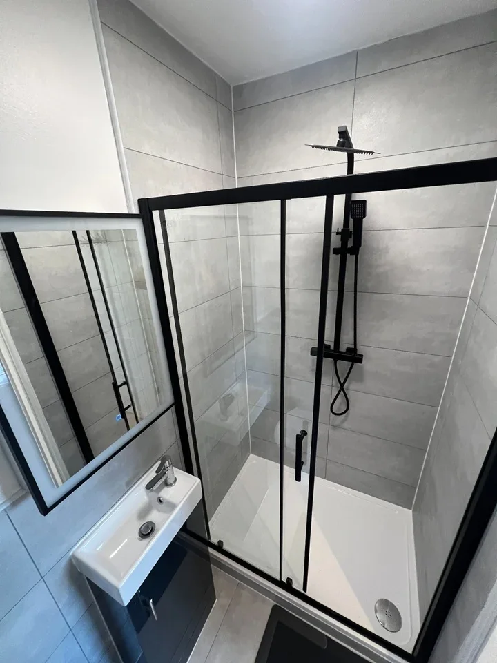Room Sheen Park in Greater London