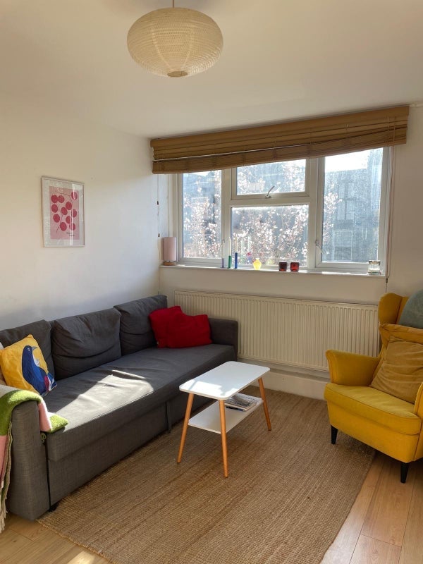 Room Wayford Street in Greater London