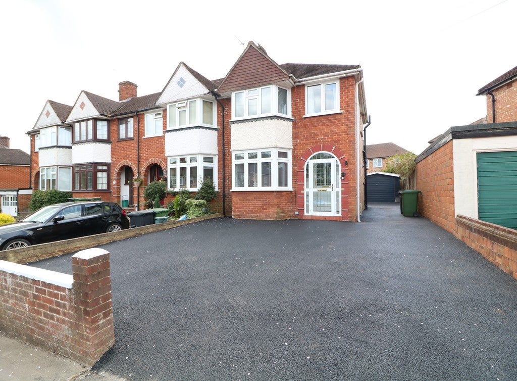 House Parkway in Mole Valley