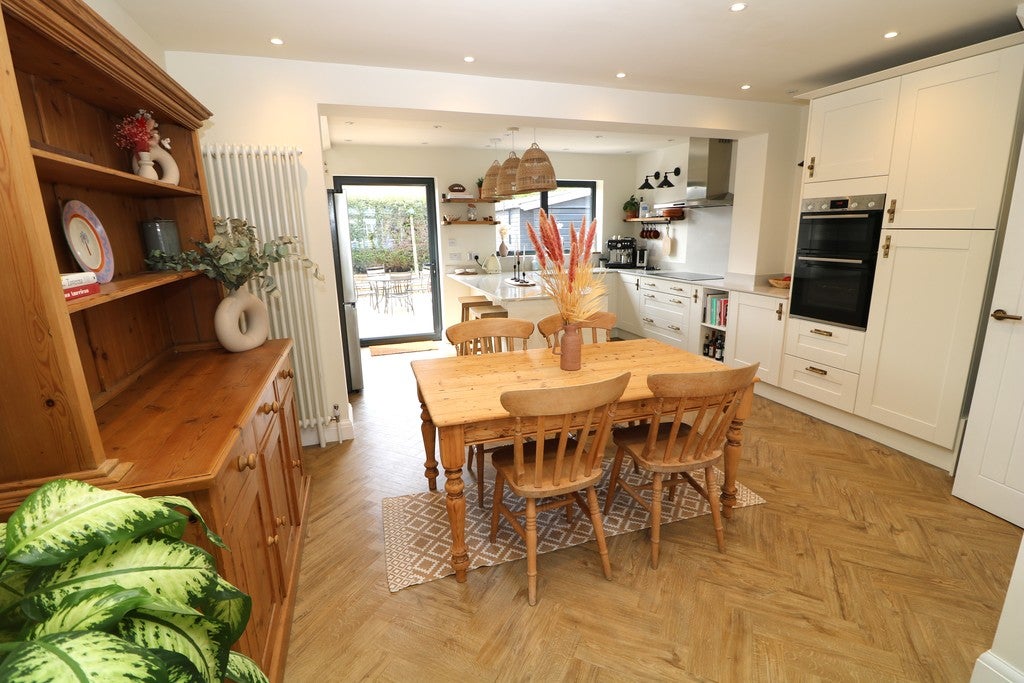 House Parkway in Mole Valley
