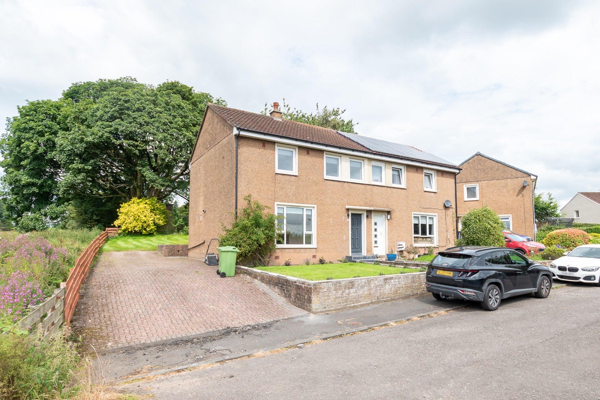 House Croft Road in Balmore