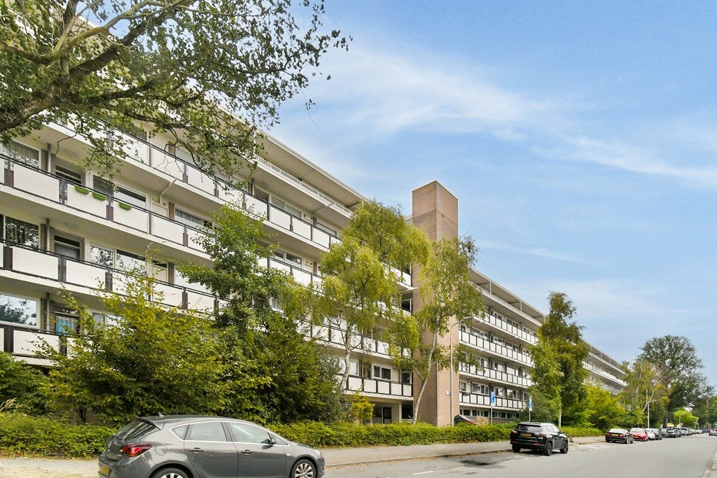Appartement Maarten Lutherweg 195 in Amstelveen