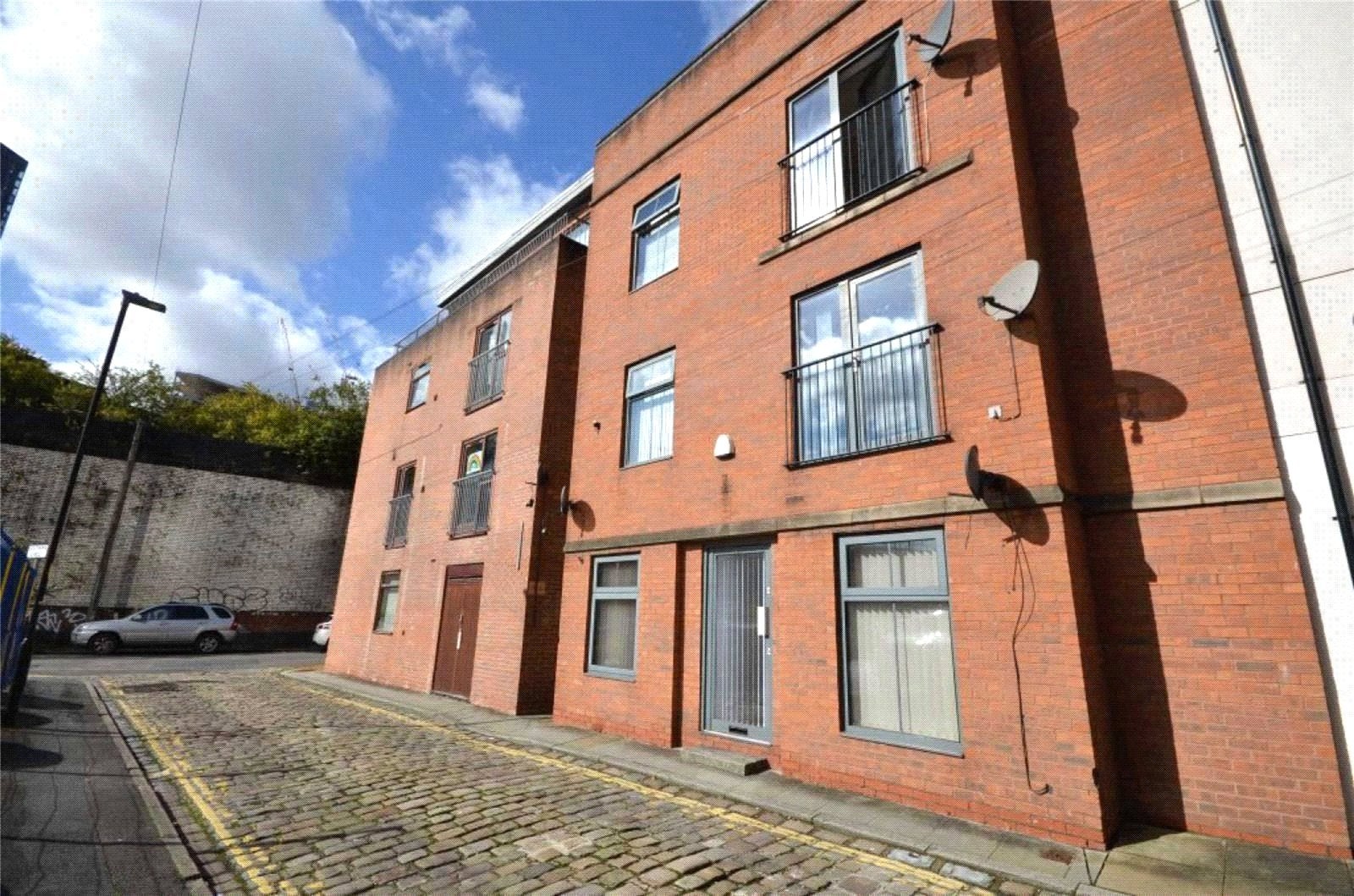 Flat Southern Street in Manchester