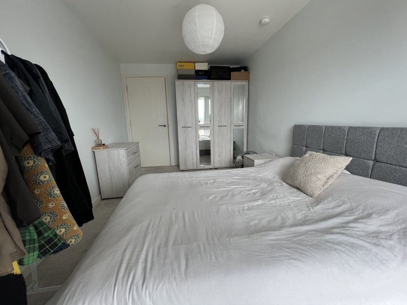 Room New York Road in Leeds