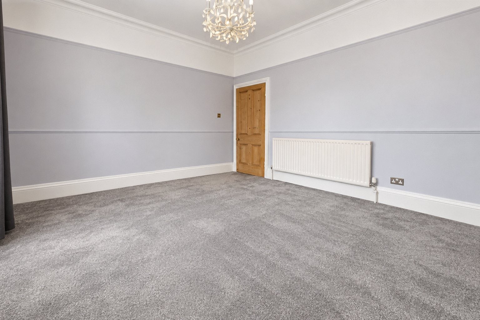 Flat Selhurst Road in Greater London