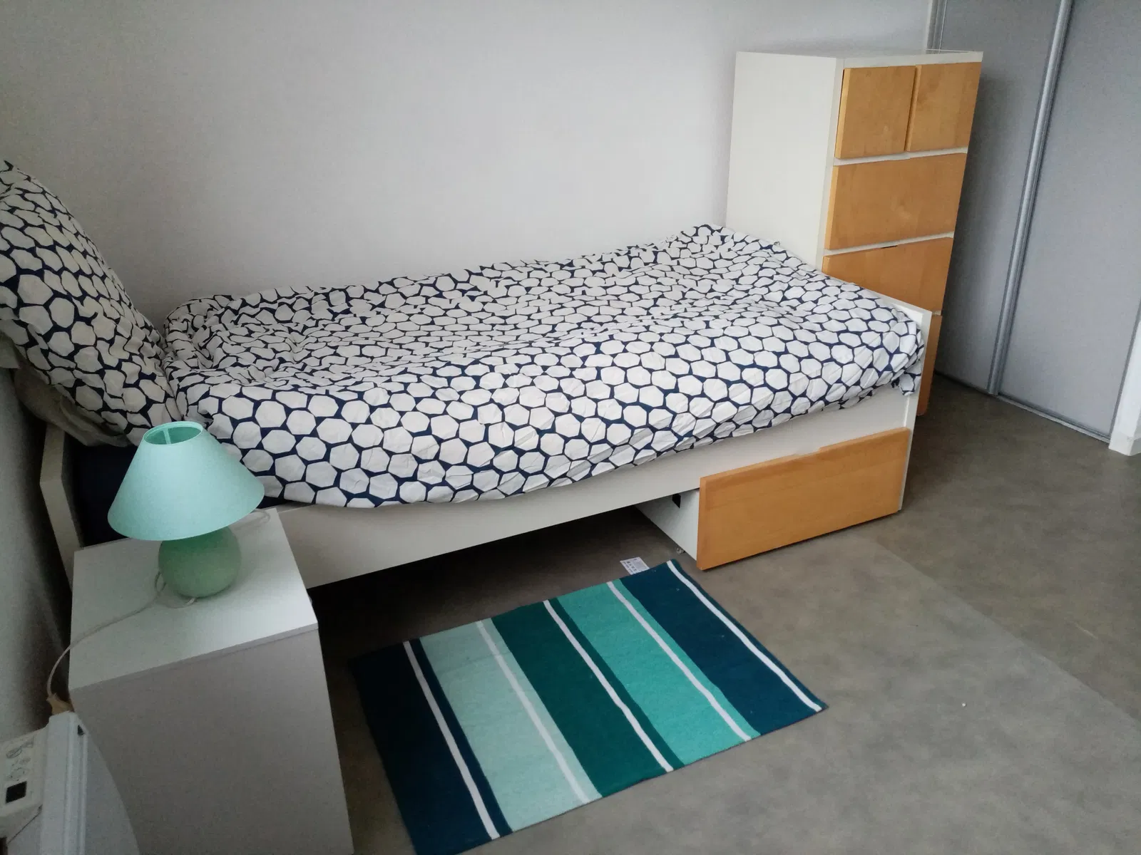 Chambre Autopont Poincaré à Caluire-et-Cuire