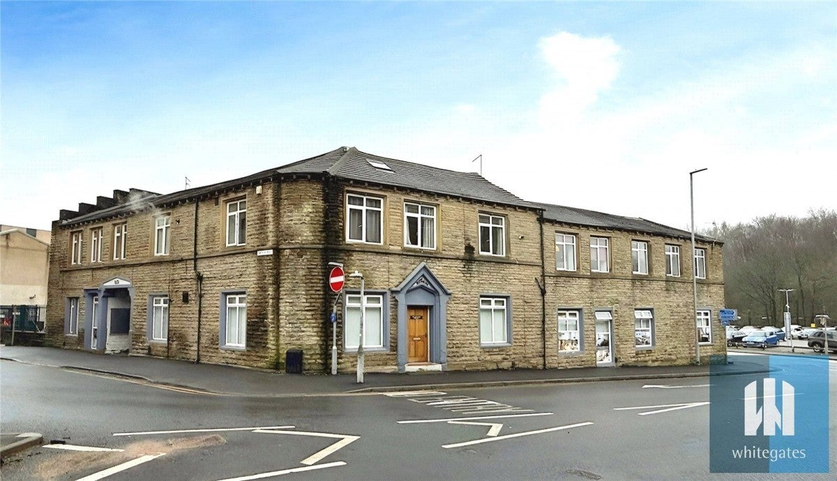 Room Firth Street in Kirklees